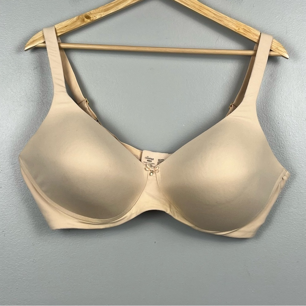 Soma beige Embraceable Wireless lightly lined adjustable strap bra, 40DD.